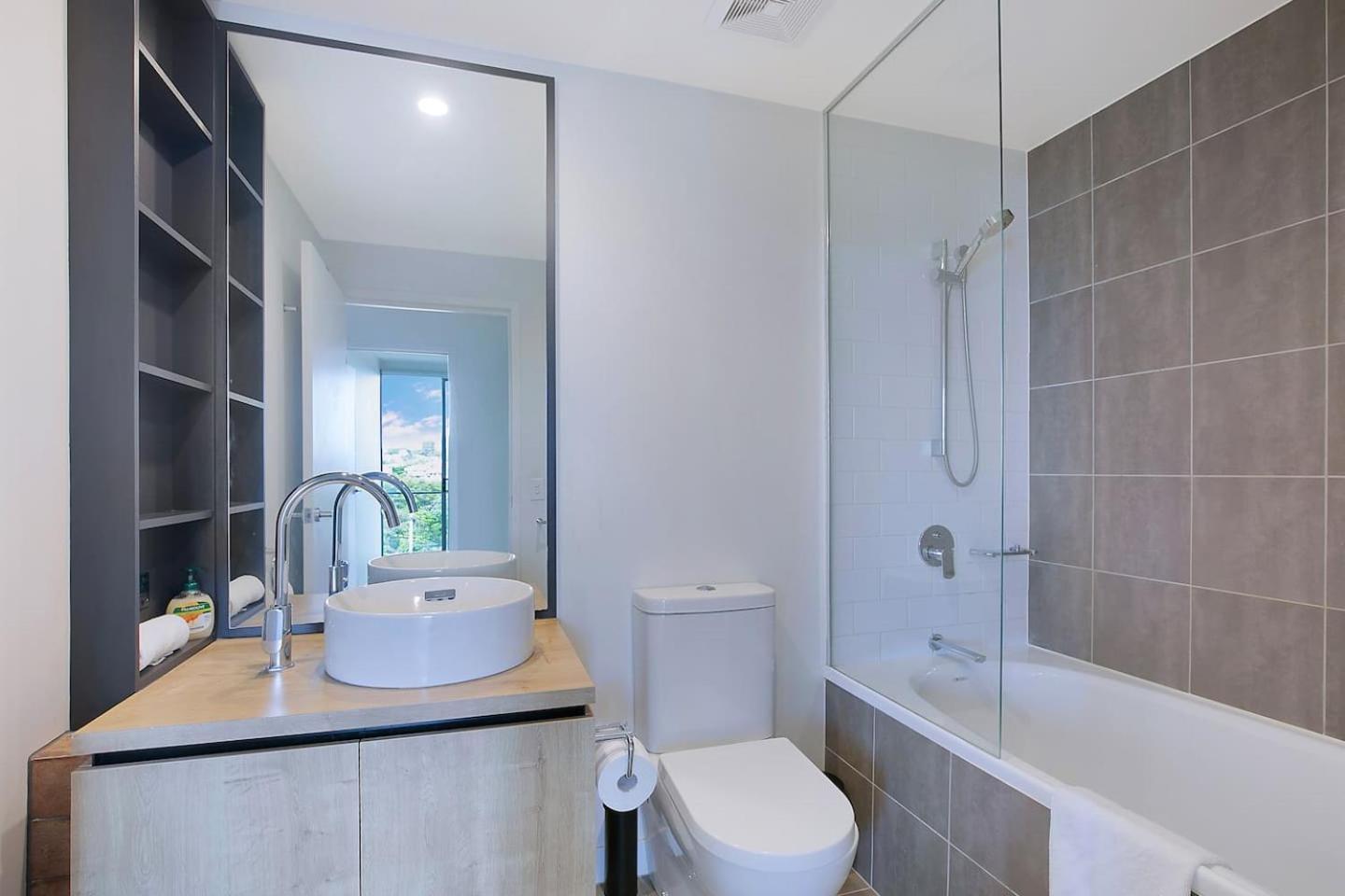 Montague Metropolitan - Cityscape Oasis Apartment Brisbane
